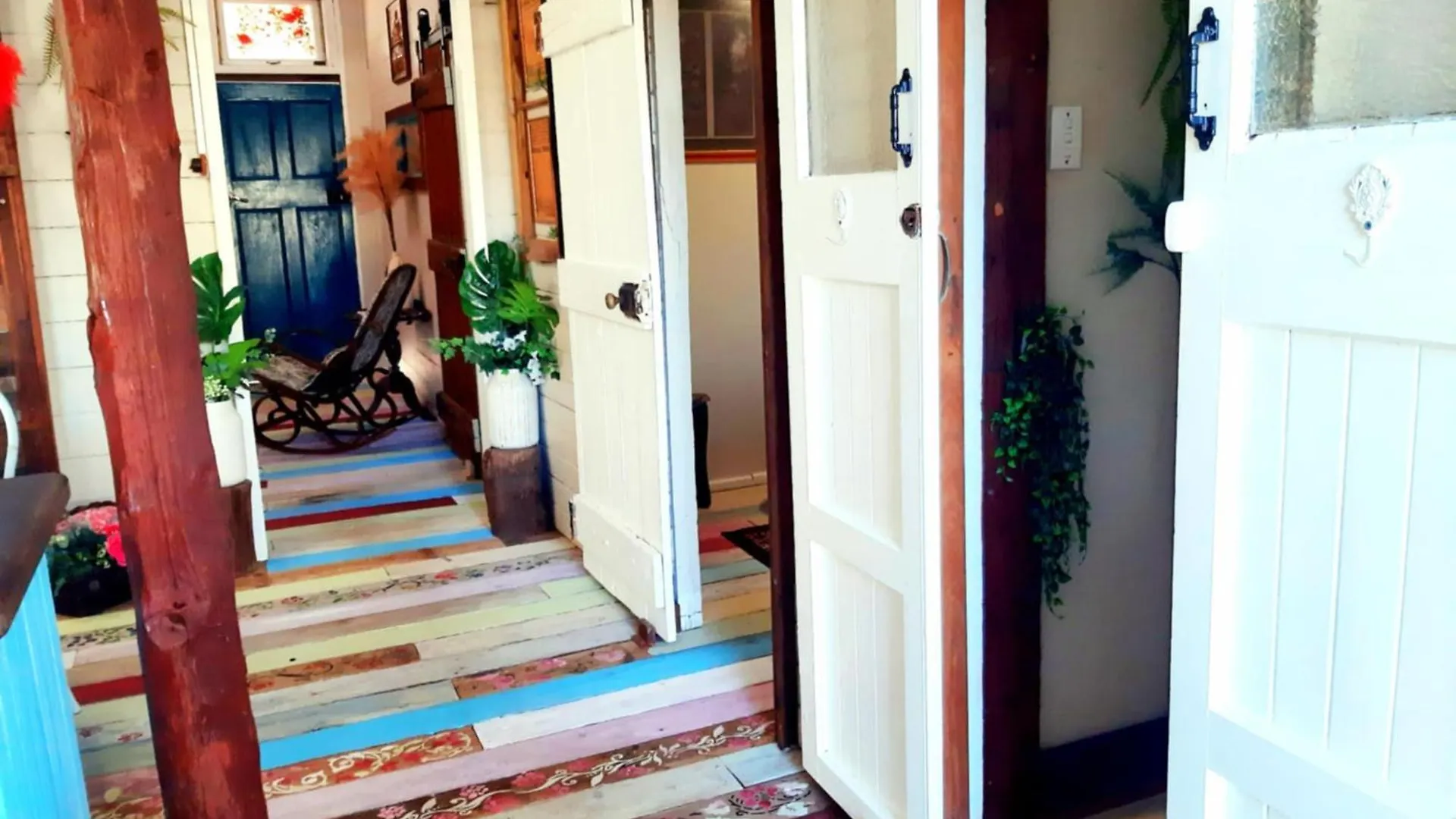 Rosewood Cottage -Entire 2 Bedroom Home With Netflix & Wifi Тамбо 0*,  Австралия