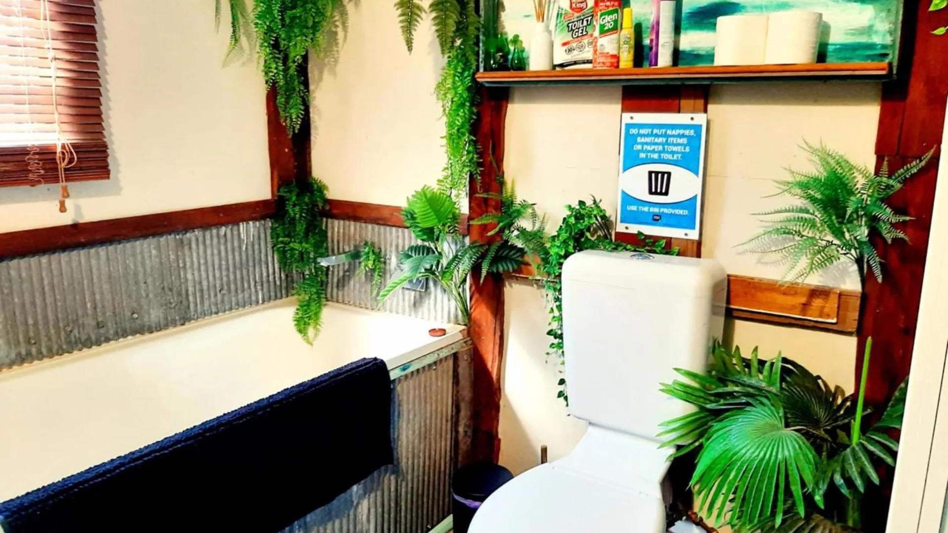 Rosewood Cottage -Entire 2 Bedroom Home With Netflix & Wifi Тамбо